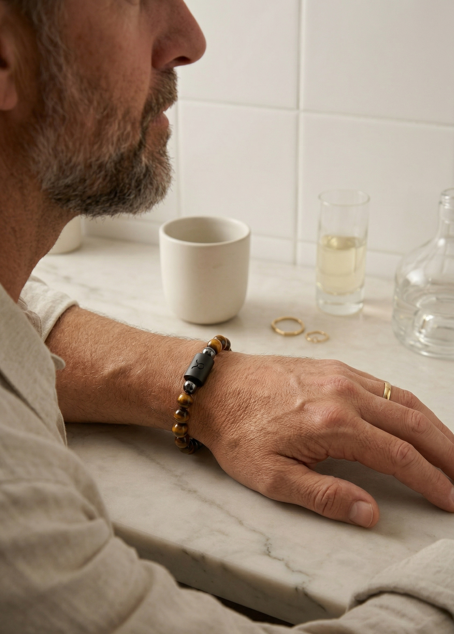 Personligt månedshoroskop + armbånd